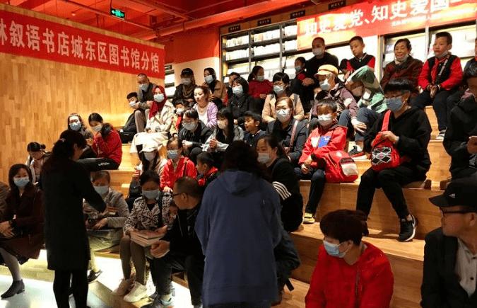 面对那么多人唱歌怎么缓解压力？游戏画面